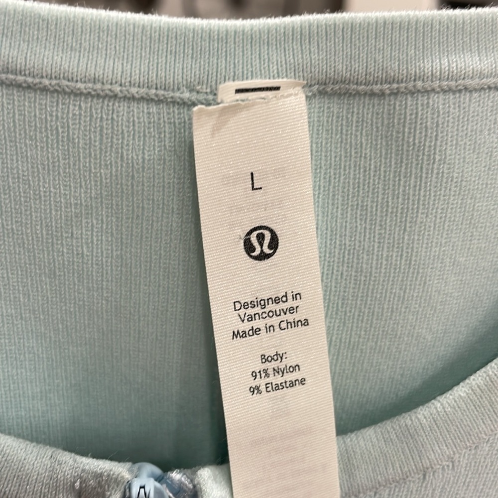 2023 Lululemon Athletica Tight-Fit Knit Bodysuit in Powder Blue Size Lar… - Picture 12 of 13
